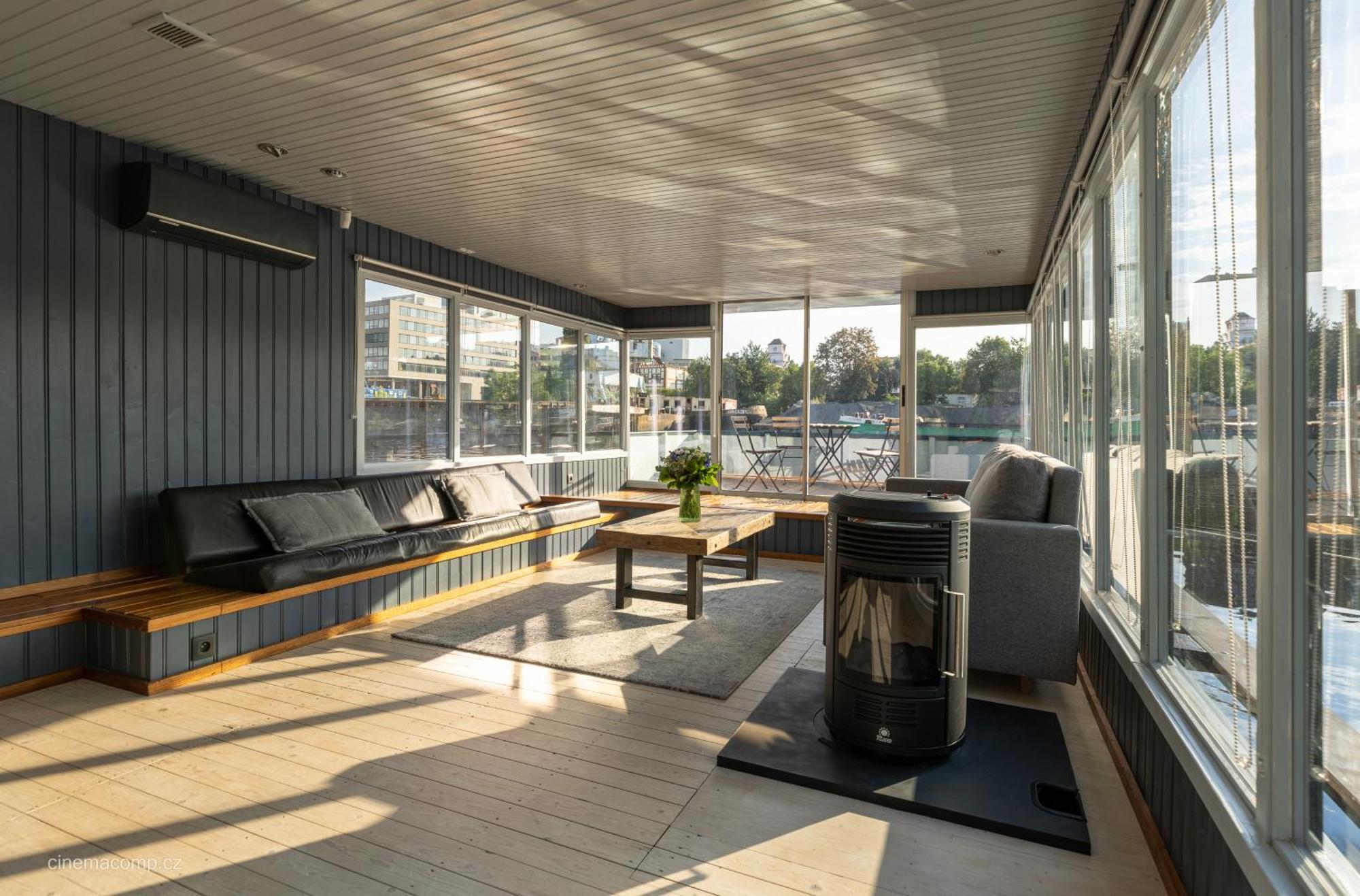 Houseboat - Best Place In Praga Esterno foto